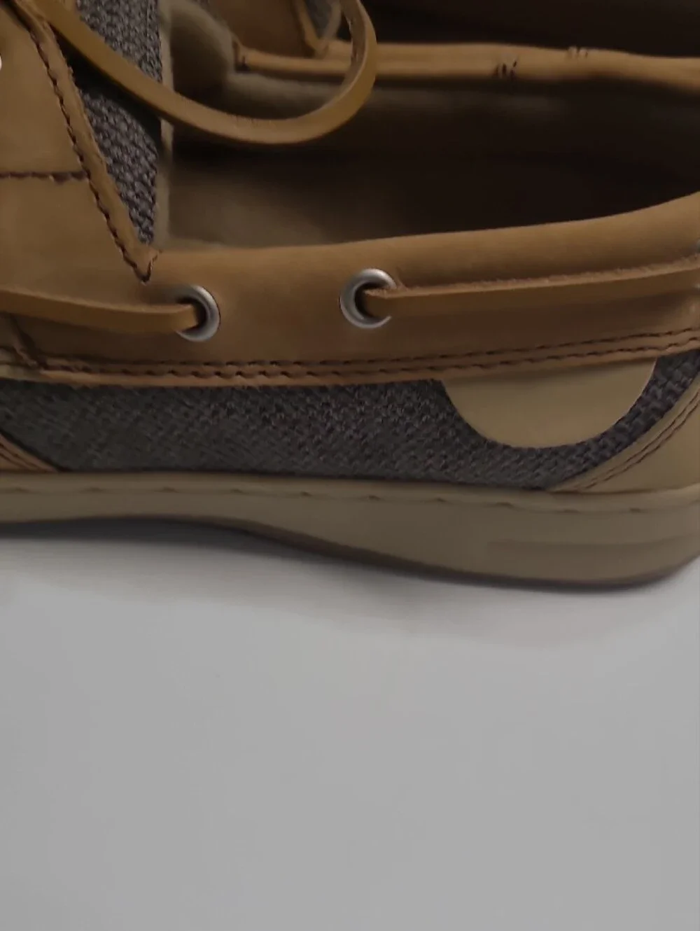 Maui Island Tan Leather Boat Shoes -Size 10